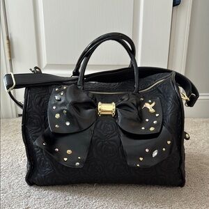 Betsey Johnson - Bow Details Black Duffle